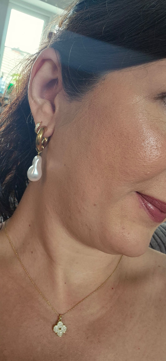 Pearl Muse Earrings