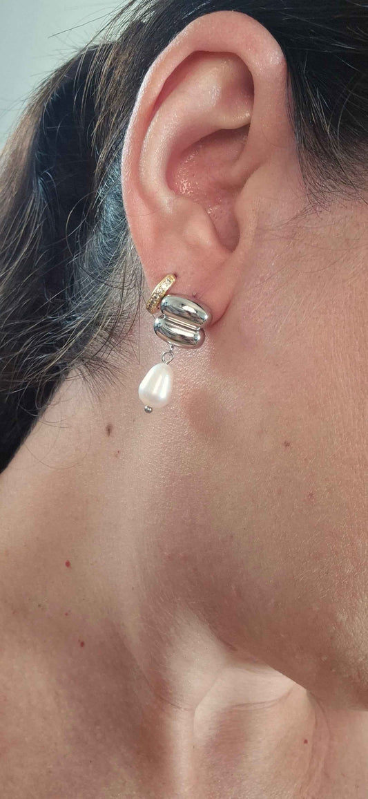 Sea Whisper Pearl Earrings